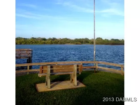 14 Pelican Ln, Edgewater, FL 32141 photo 9
