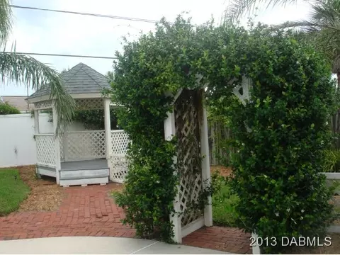 17 Sandra Dr, Ormond Beach, FL 32176 photo 15