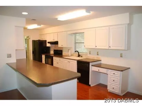 125 Putnam Ave, Ormond Beach, FL 32174 photo 6