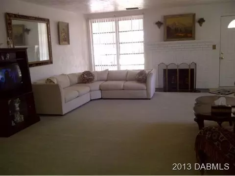 685 Riverside Dr, Ormond Beach, FL 32176 photo 3