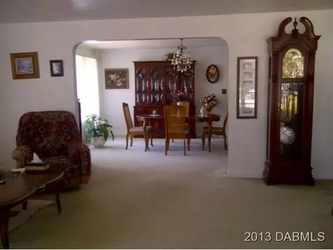 685 Riverside Dr, Ormond Beach, FL 32176 photo 5