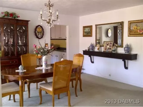 685 Riverside Dr, Ormond Beach, FL 32176 photo 4