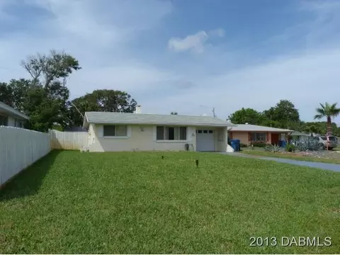 48 Azalea Dr, Ormond Beach, FL 32176 photo 2