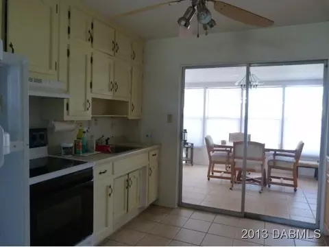 48 Azalea Dr, Ormond Beach, FL 32176 photo 3