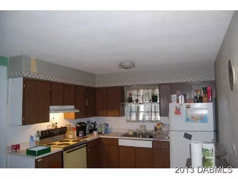210 Seminole Ave, Ormond Beach, FL 32176 photo 2