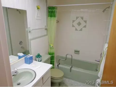 32 Valhalla Ave, Ormond Beach, FL 32176 photo 5