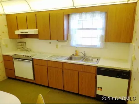 32 Valhalla Ave, Ormond Beach, FL 32176 photo 6