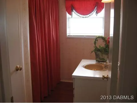 23 Longfellow Cir, Ormond Beach, FL 32176 photo 6