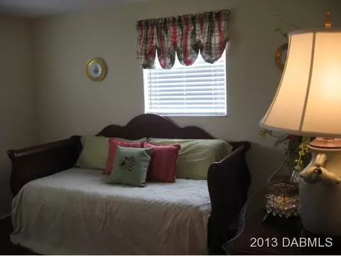 23 Longfellow Cir, Ormond Beach, FL 32176 photo 8