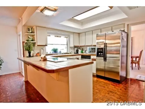 9 Ocean Cir, Ormond Beach, FL 32176 photo 7