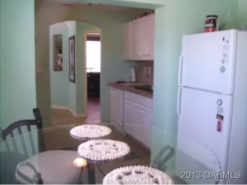 48 Brooks Dr, Ormond Beach, FL 32176 photo 4