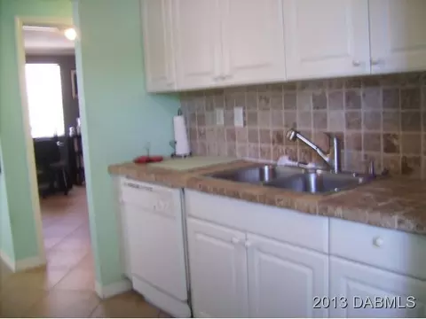 48 Brooks Dr, Ormond Beach, FL 32176 photo 5