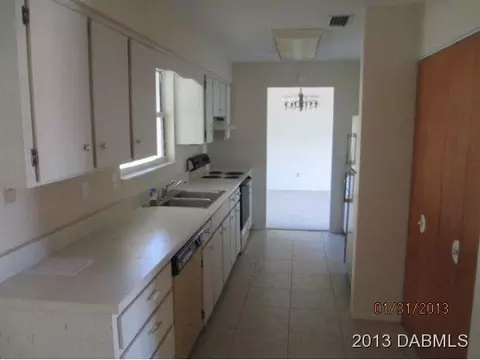 58 Oakview Cir, Ormond Beach, FL 32176 photo 5