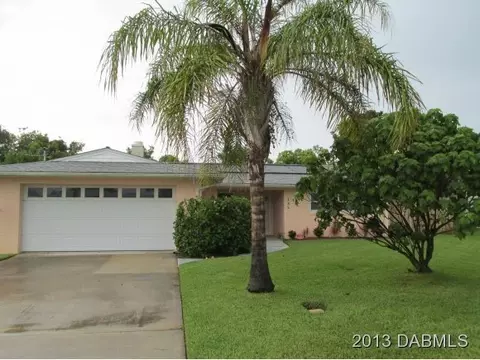 135 Standish Dr, Ormond Beach, FL 32176 photo 1