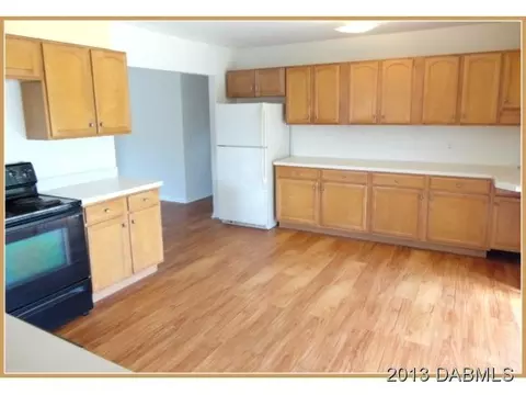 381 N Yonge St, Ormond Beach, FL 32174 photo 2