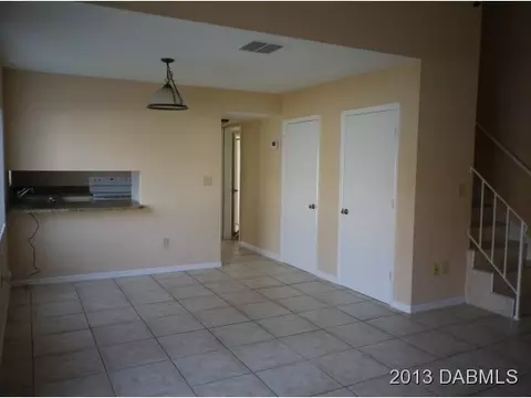 21 Bristol Ln, Ormond Beach, FL 32176 photo 3