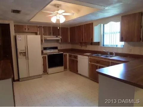 1205 Northside Dr, Ormond Beach, FL 32174 photo 6