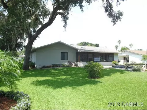 1867 Royal Palm Dr, Edgewater, FL 32141 photo 3