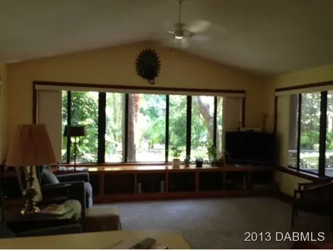 1104 Northside Dr, Ormond Beach, FL 32174 photo 2