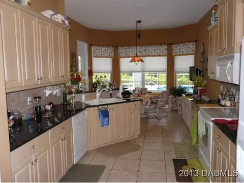 1328 Killbricken Cir, Ormond Beach, FL 32174 photo 5