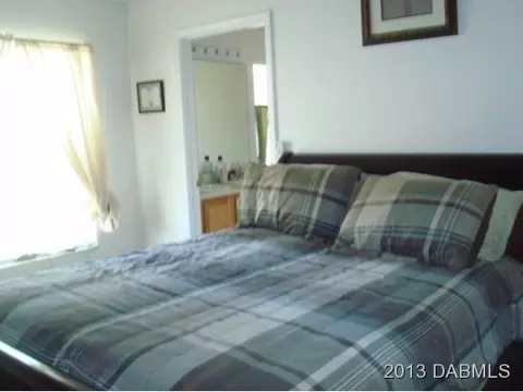 204 Tree Branch Ln, Edgewater, FL 32141 photo 6