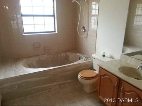 1319 N Beach St, Ormond Beach, FL 32174 photo 3