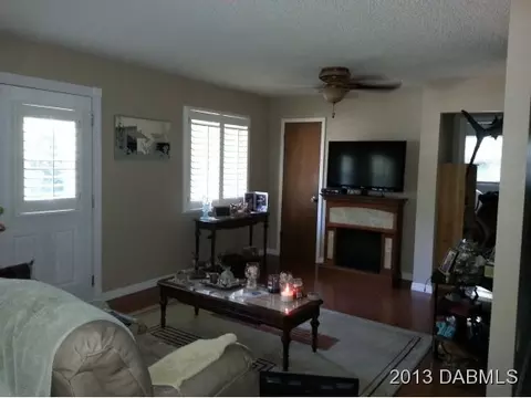 3087 Log Cabin Ln, Edgewater, FL 32132 photo 4