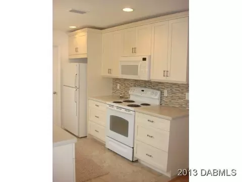 112 Ocean Ter, Ormond Beach, FL 32176 photo 5