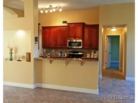 18 Bay Pointe Dr, Ormond Beach, FL 32174 photo 3
