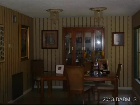 200 River Bluff Dr, Ormond Beach, FL 32174 photo 7