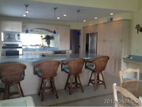 4 Ocean Side Dr, Ormond Beach, FL 32176 photo 4