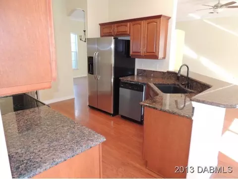 140 Conifer Ln, Ormond Beach, FL 32174 photo 5