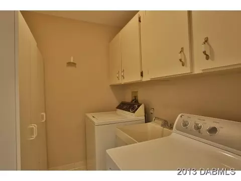 637 Riverside Dr, Ormond Beach, FL 32176 photo 17
