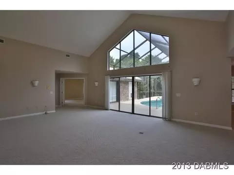637 Riverside Dr, Ormond Beach, FL 32176 photo 7
