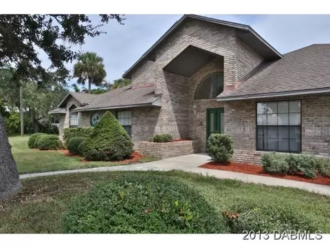 637 Riverside Dr, Ormond Beach, FL 32176 photo 2