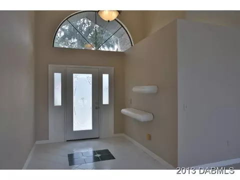 637 Riverside Dr, Ormond Beach, FL 32176 photo 3
