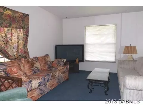 8 Hamlet Cir, Ormond Beach, FL 32174 photo 4
