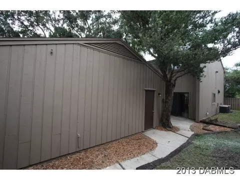 9 Stone Quarry Trl, Ormond Beach, FL 32174 photo 2