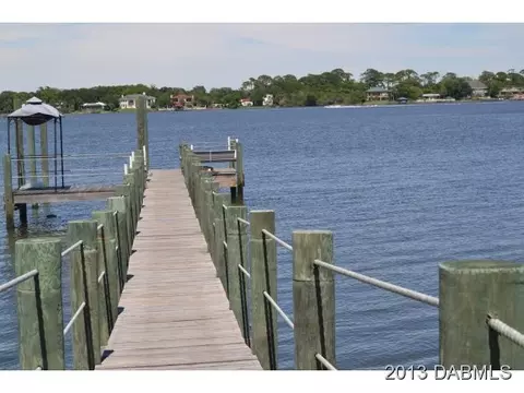252 S Beach St, Ormond Beach, FL 32174 photo 3