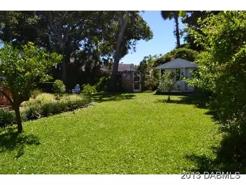 252 S Beach St, Ormond Beach, FL 32174 photo 4