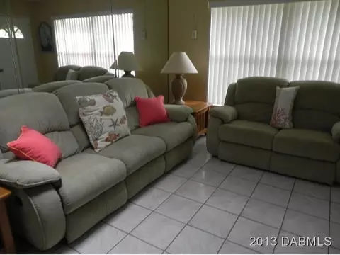 50 Margaret Rd, Ormond Beach, FL 32176 photo 2