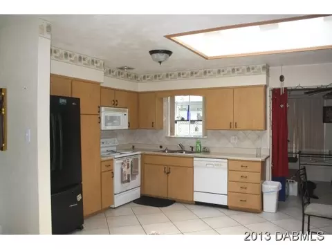 140 Sanchez Ave, Ormond Beach, FL 32174 photo 3