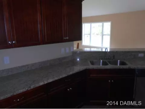 5 Undermount Path, Palm Coast, FL 32164 photo 10