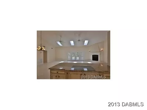 137 Heritage Cir, Ormond Beach, FL 32174 photo 4