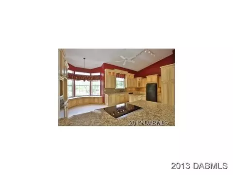 137 Heritage Cir, Ormond Beach, FL 32174 photo 3