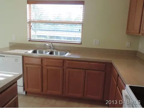60 Pergola Pl, Ormond Beach, FL 32174 photo 5
