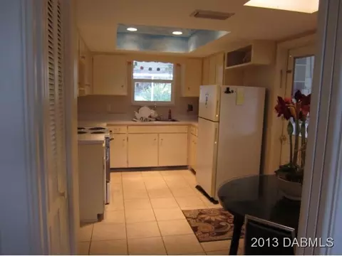 16 Sunrise Ave, Ormond Beach, FL 32176 photo 2
