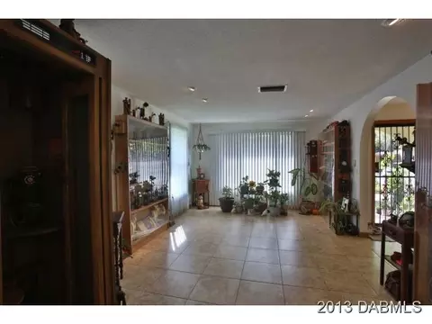 843 Lucerne Cir, Ormond Beach, FL 32174 photo 3