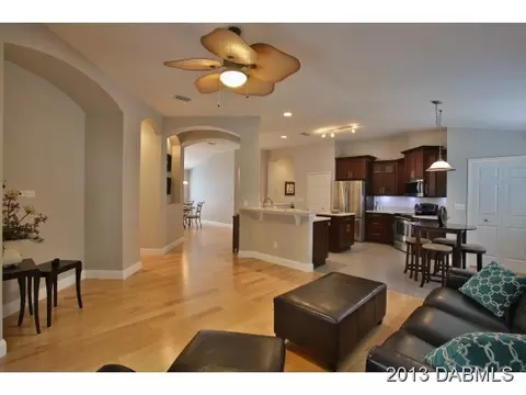 1233 Crown Pointe Ln, Ormond Beach, FL 32174 photo 6