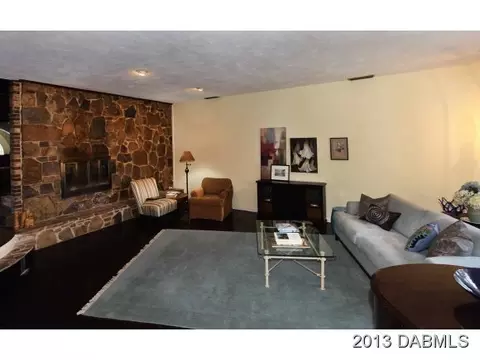 143 Orchard Ln, Ormond Beach, FL 32176 photo 4